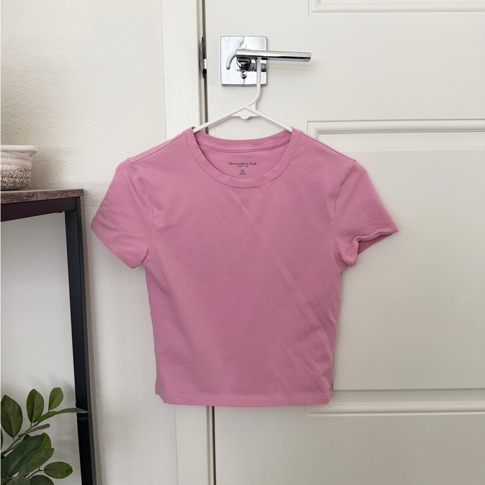 Abercrombie Essential Baby Tee Pink